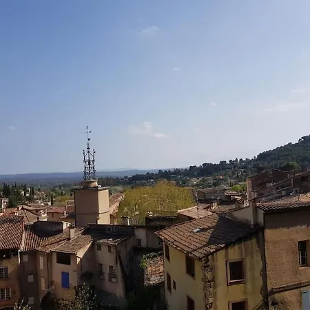 펜션 En Provence - Piscine *